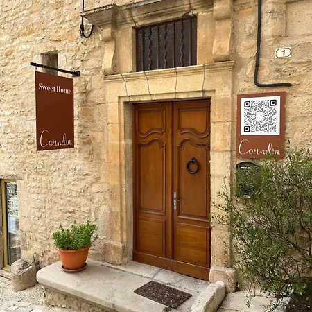 Sweet Cornelia Bruniquel