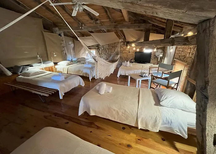 Sweet Cornelia Bed & Breakfast Bruniquel