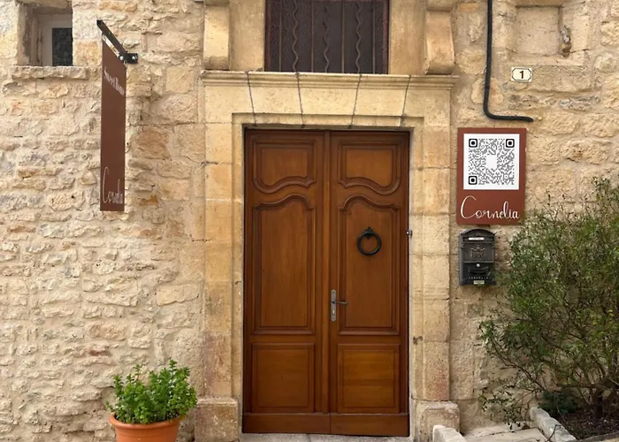 Sweet Cornelia Bed & Breakfast 3*